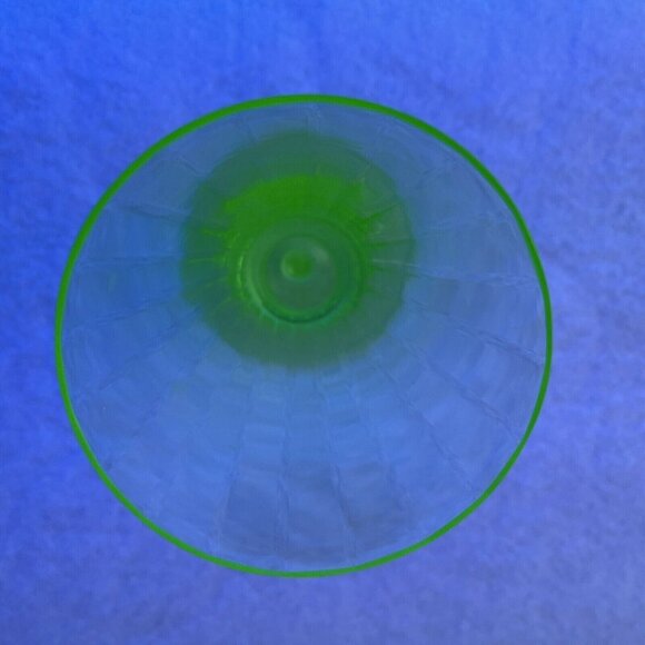 Green Uranium Glass Depression Cup Parfait Footed Panel Optic Fluted Vintage - Picture 7 of 12